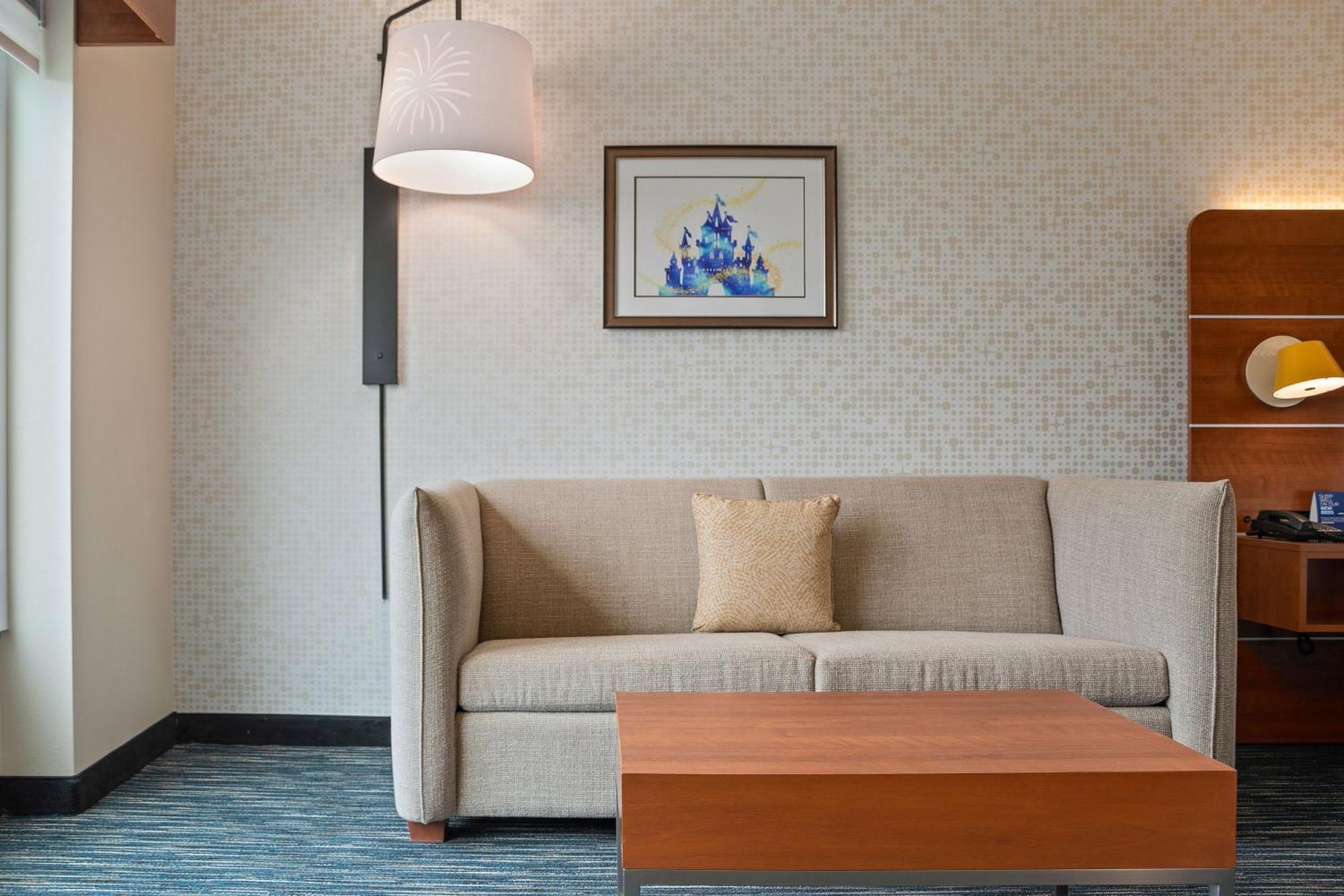 Holiday Inn Express & Suites Orlando- Lake Buena Vista By Ihg Exterior foto