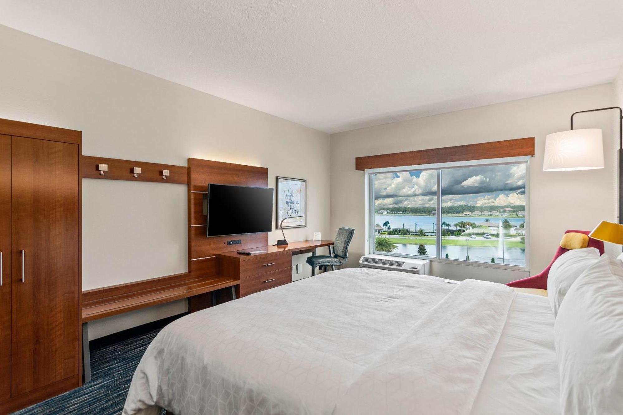 Holiday Inn Express & Suites Orlando- Lake Buena Vista By Ihg Exterior foto